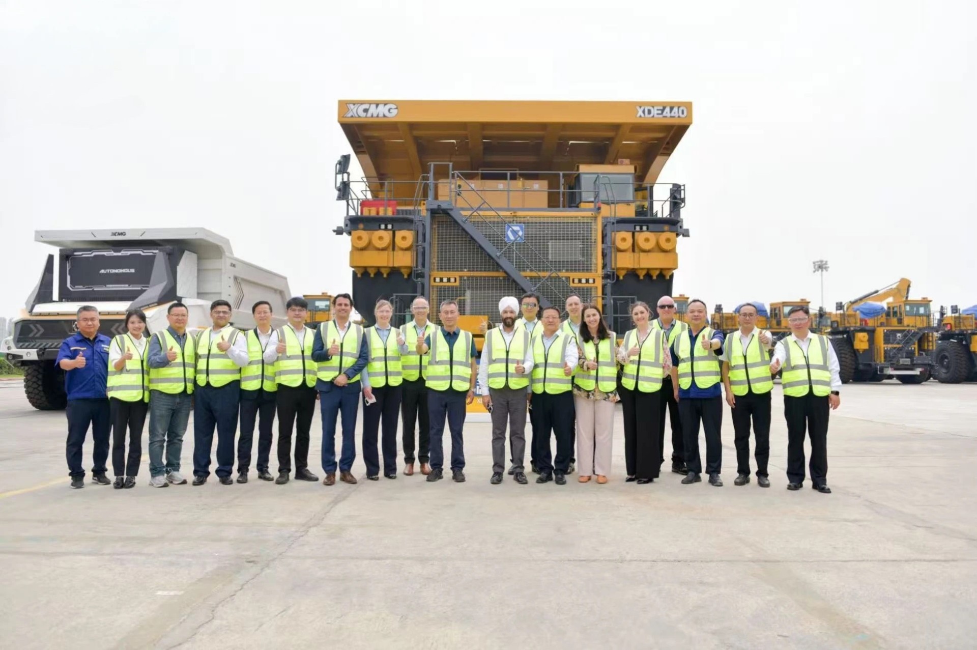 Technician College Graduates Secure Global Construction Industry Roles, Pioneering International Talent Pipeline