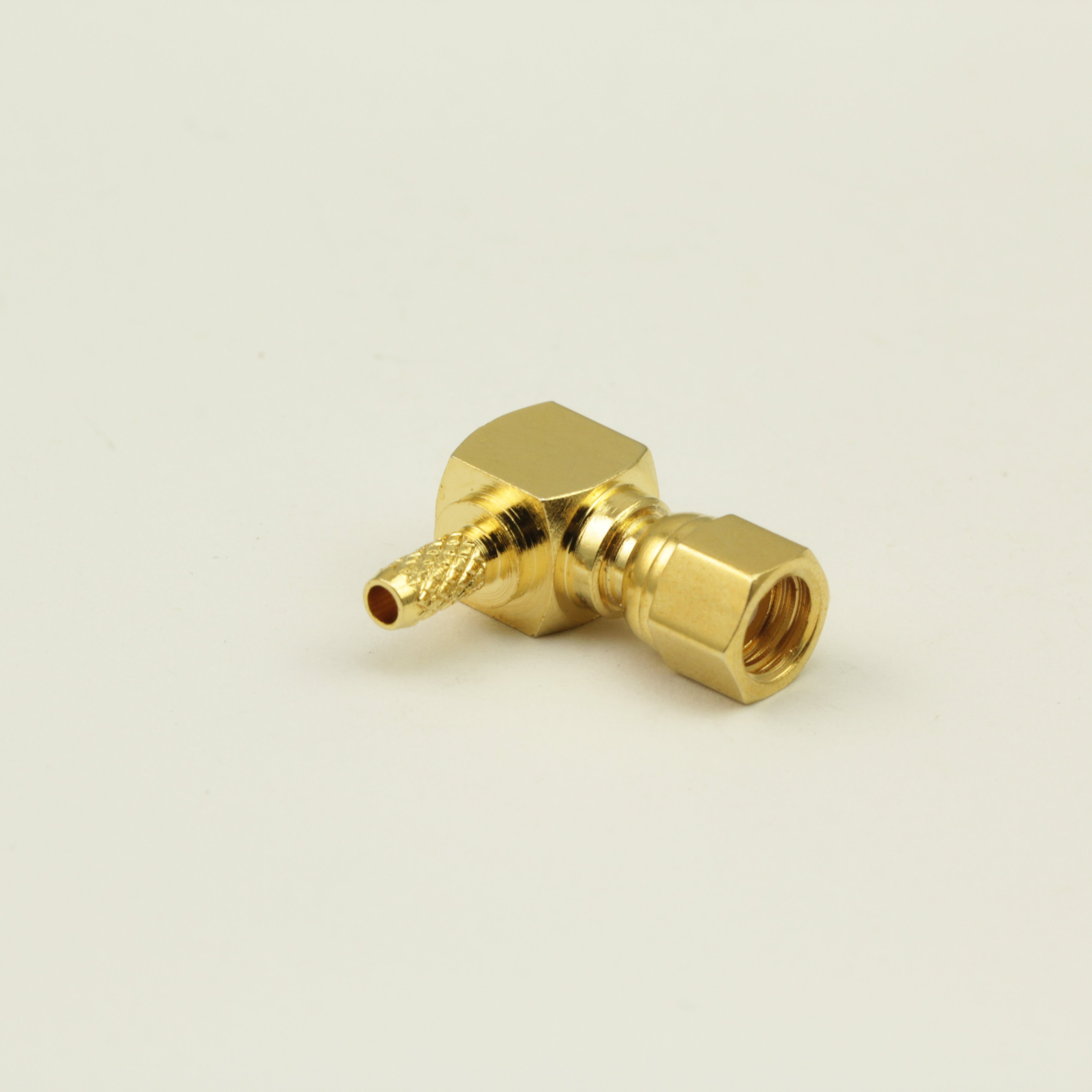 SMC right angle female flexible cable connector