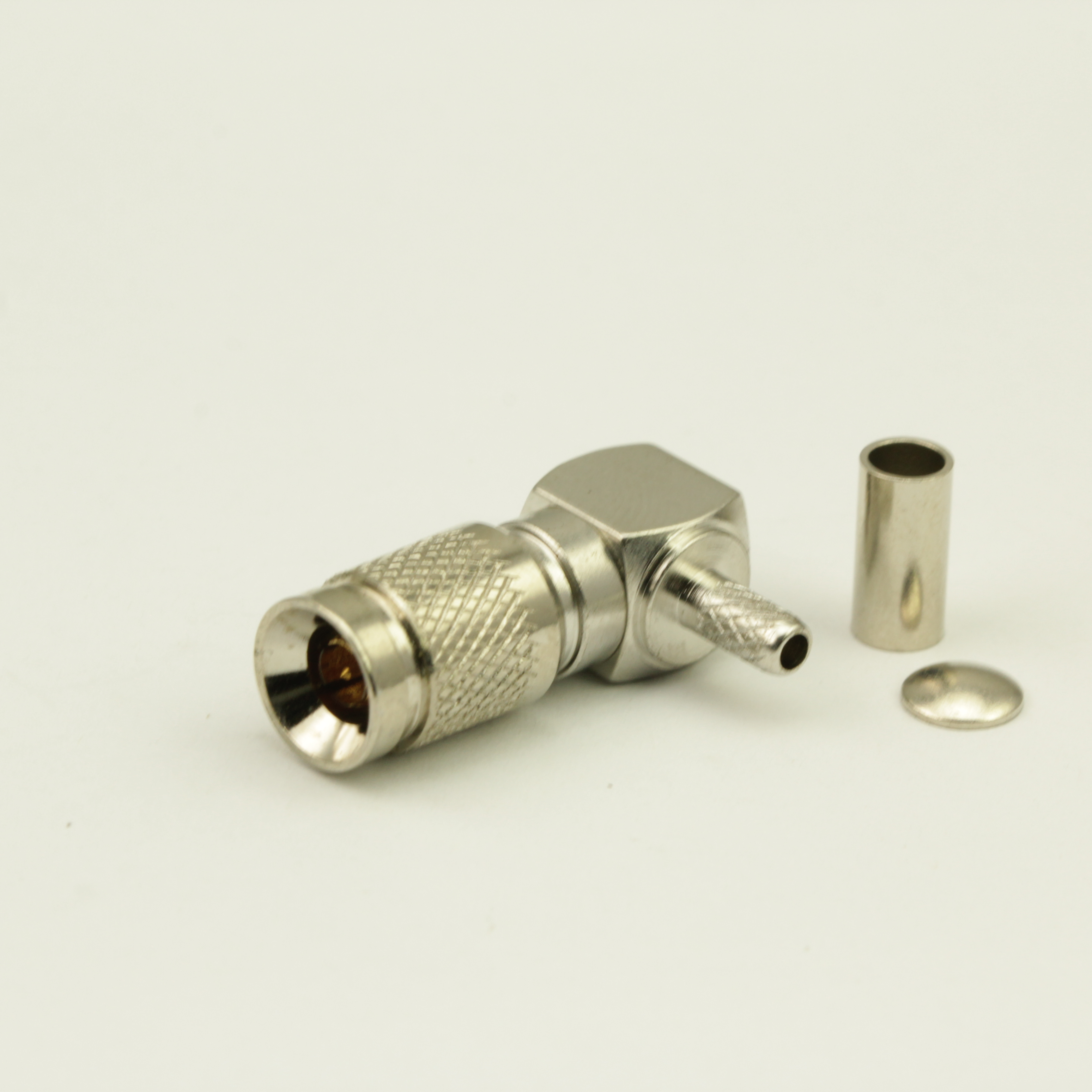 SAA right angle male flexible cable connector